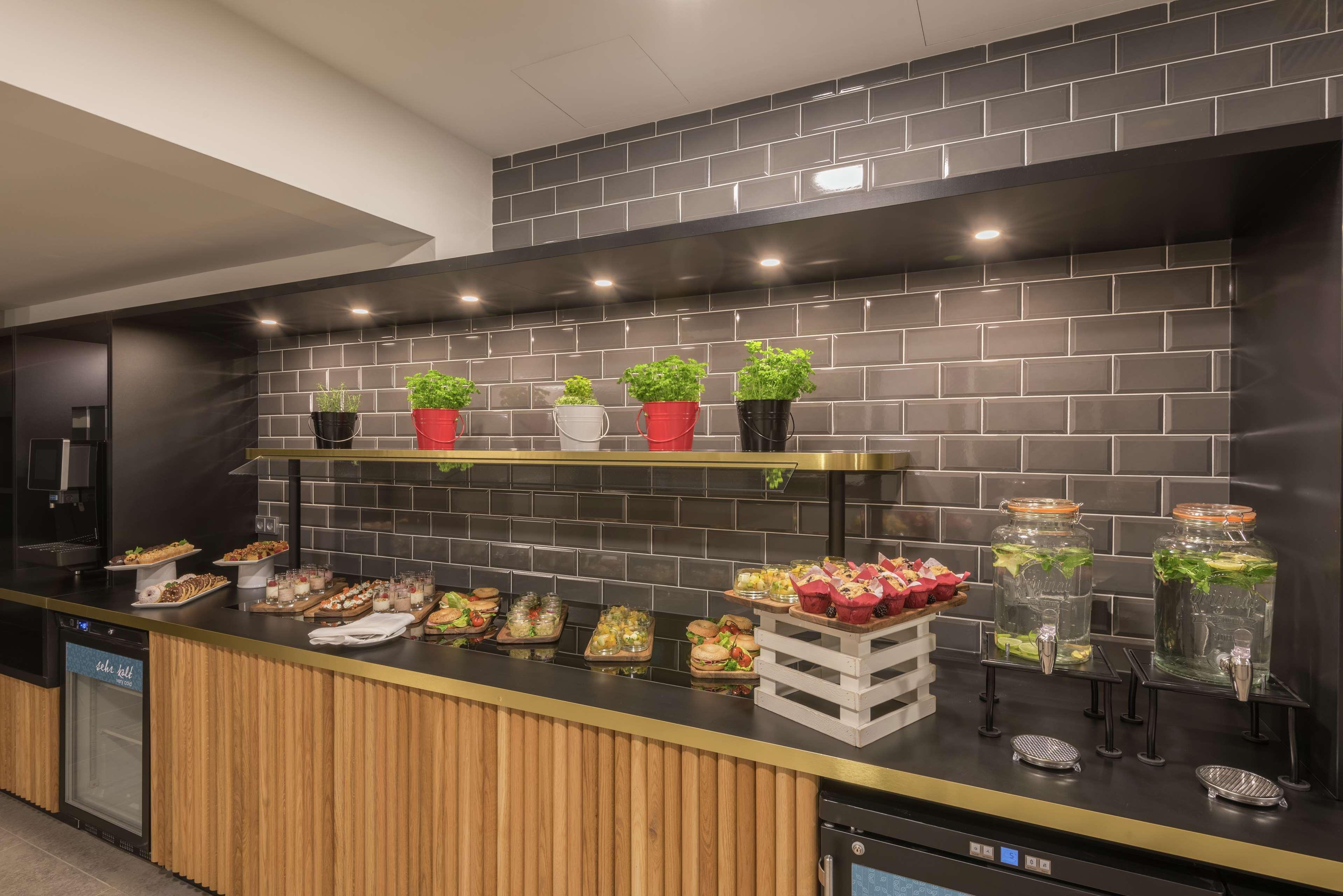 פרנקפורט Hilton Garden Inn Frankfurt City Centre מראה חיצוני תמונה