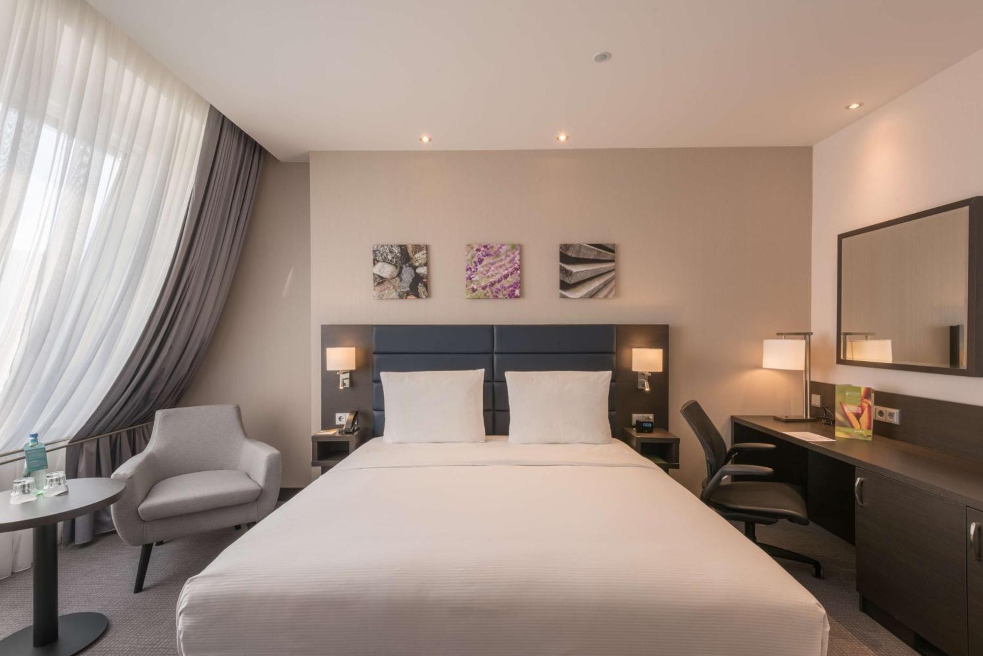 פרנקפורט Hilton Garden Inn Frankfurt City Centre מראה חיצוני תמונה