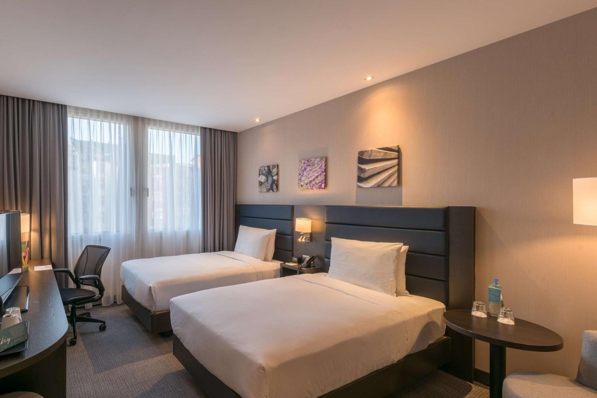 פרנקפורט Hilton Garden Inn Frankfurt City Centre מראה חיצוני תמונה