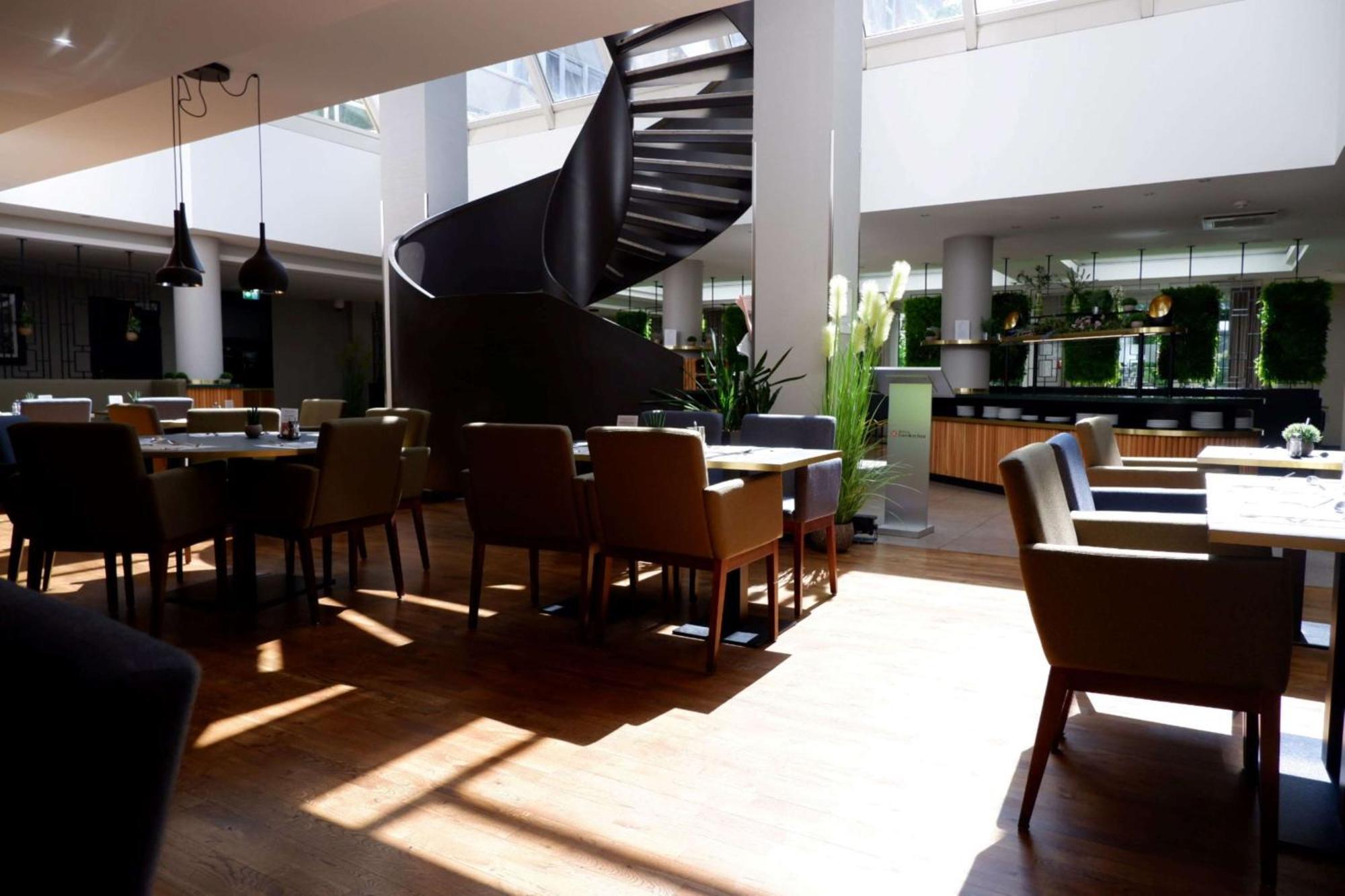 פרנקפורט Hilton Garden Inn Frankfurt City Centre מראה חיצוני תמונה