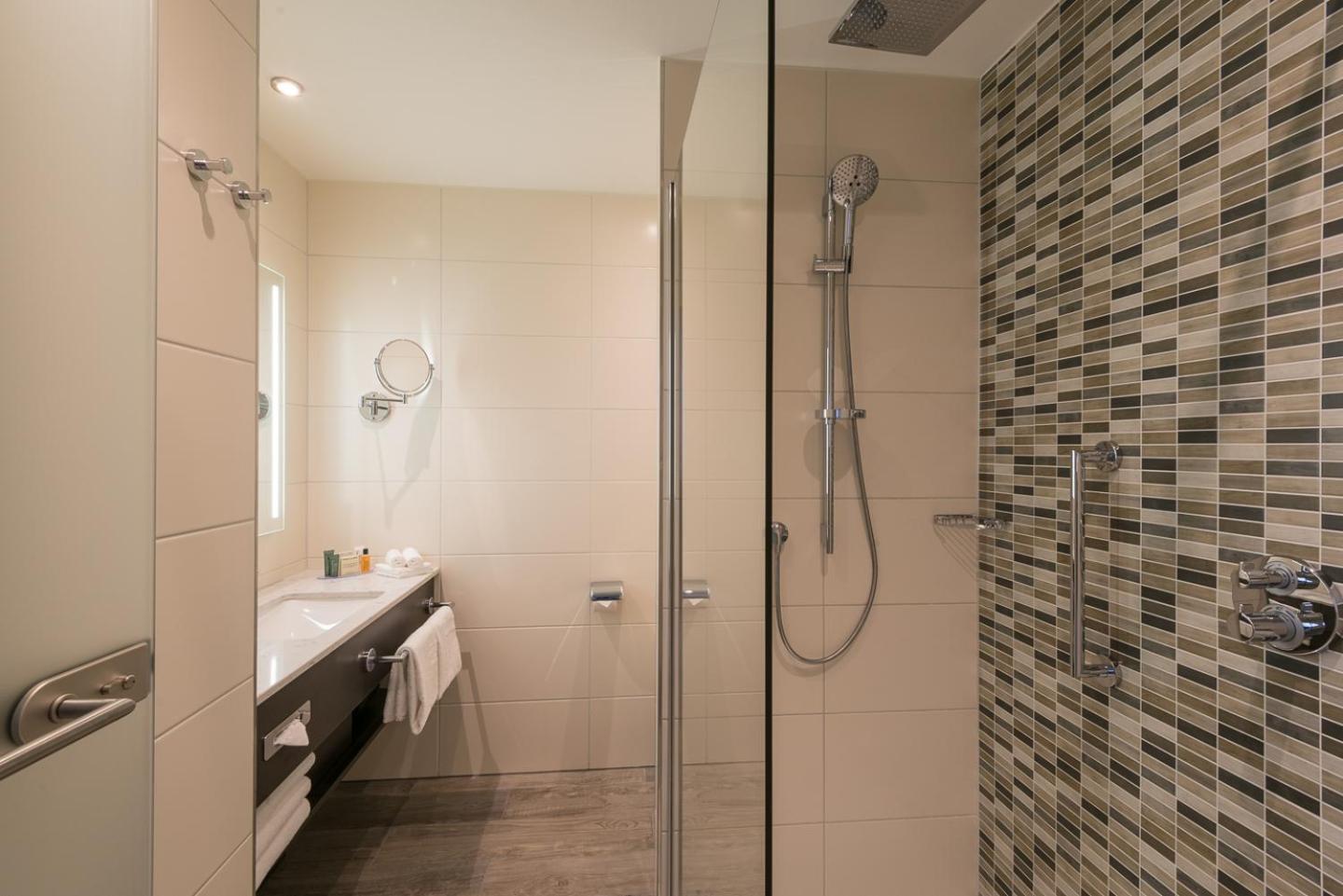 פרנקפורט Hilton Garden Inn Frankfurt City Centre מראה חיצוני תמונה