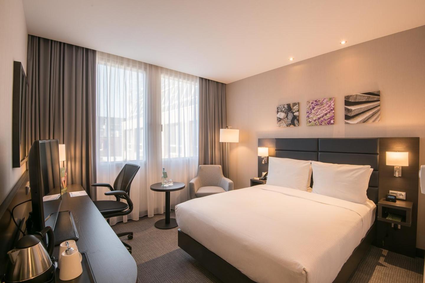 פרנקפורט Hilton Garden Inn Frankfurt City Centre מראה חיצוני תמונה