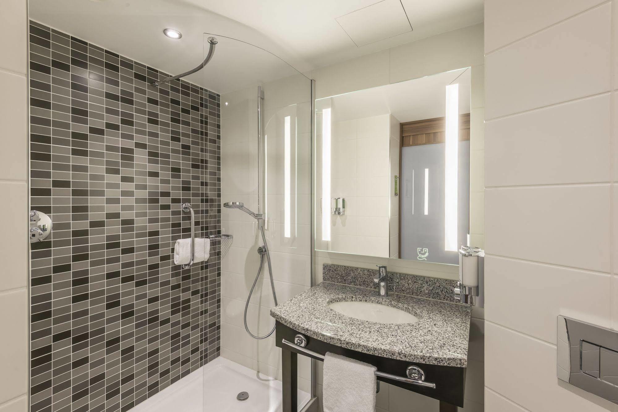 פרנקפורט Hilton Garden Inn Frankfurt City Centre מראה חיצוני תמונה